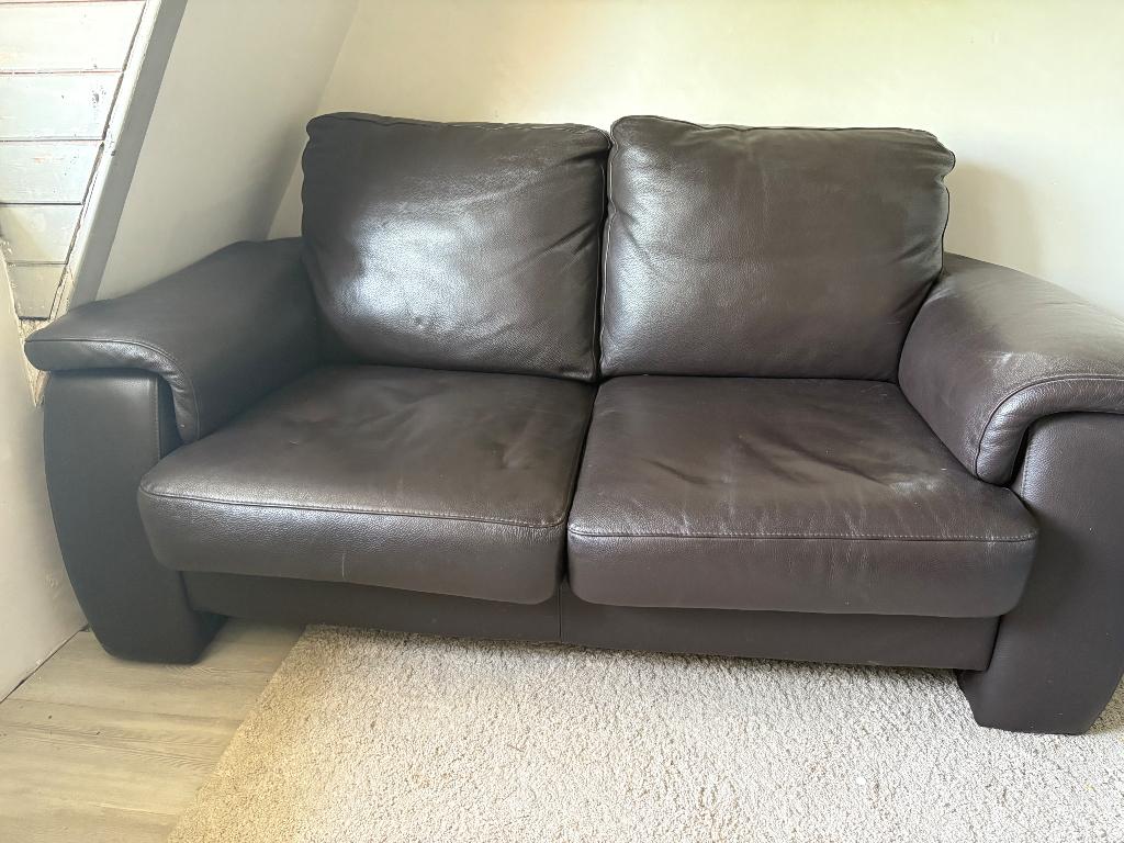 GRATIS | Comfortabele Leren Sofa, Huis en Inrichting, Banken | Sofa's en Chaises Longues, Ophalen, 150 tot 200 cm, Tweepersoons