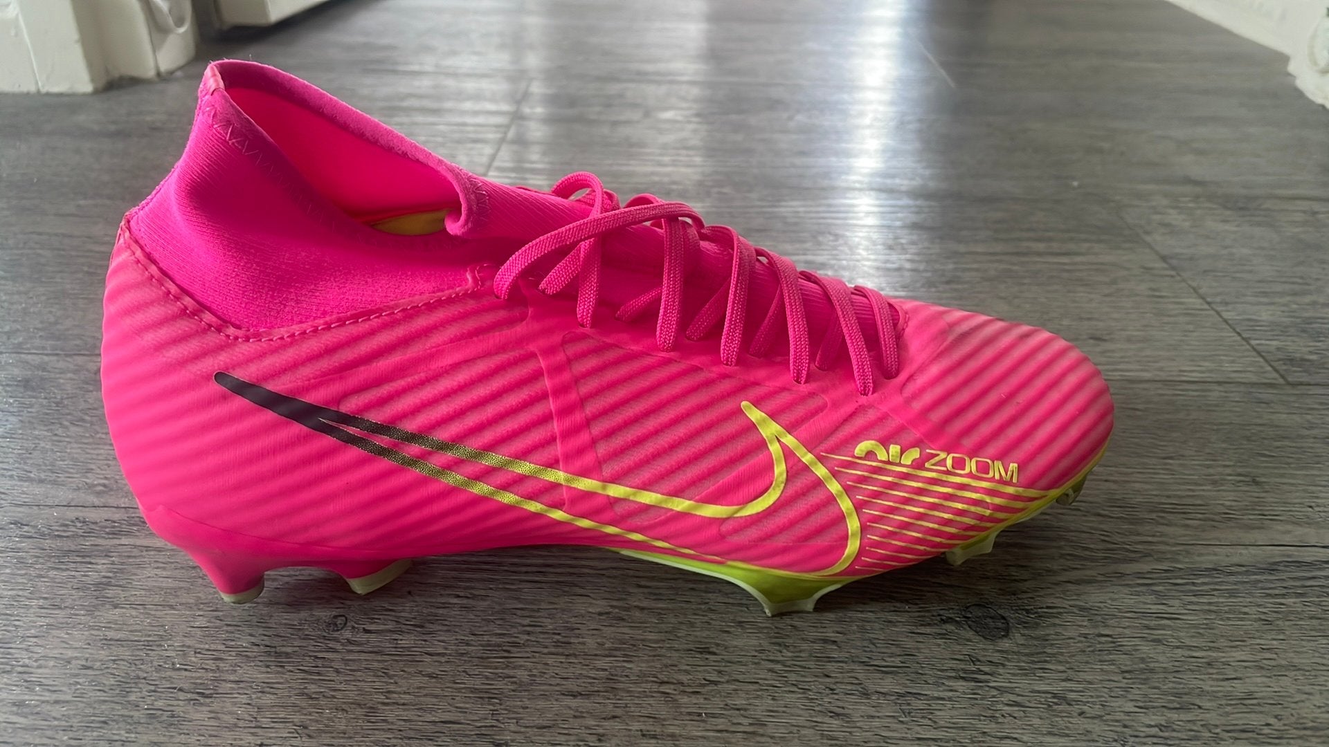 Nike voetbalschoenen  mercurials (maat 42), Maat XS of kleiner, Ophalen, Zo goed als nieuw, Schoenen