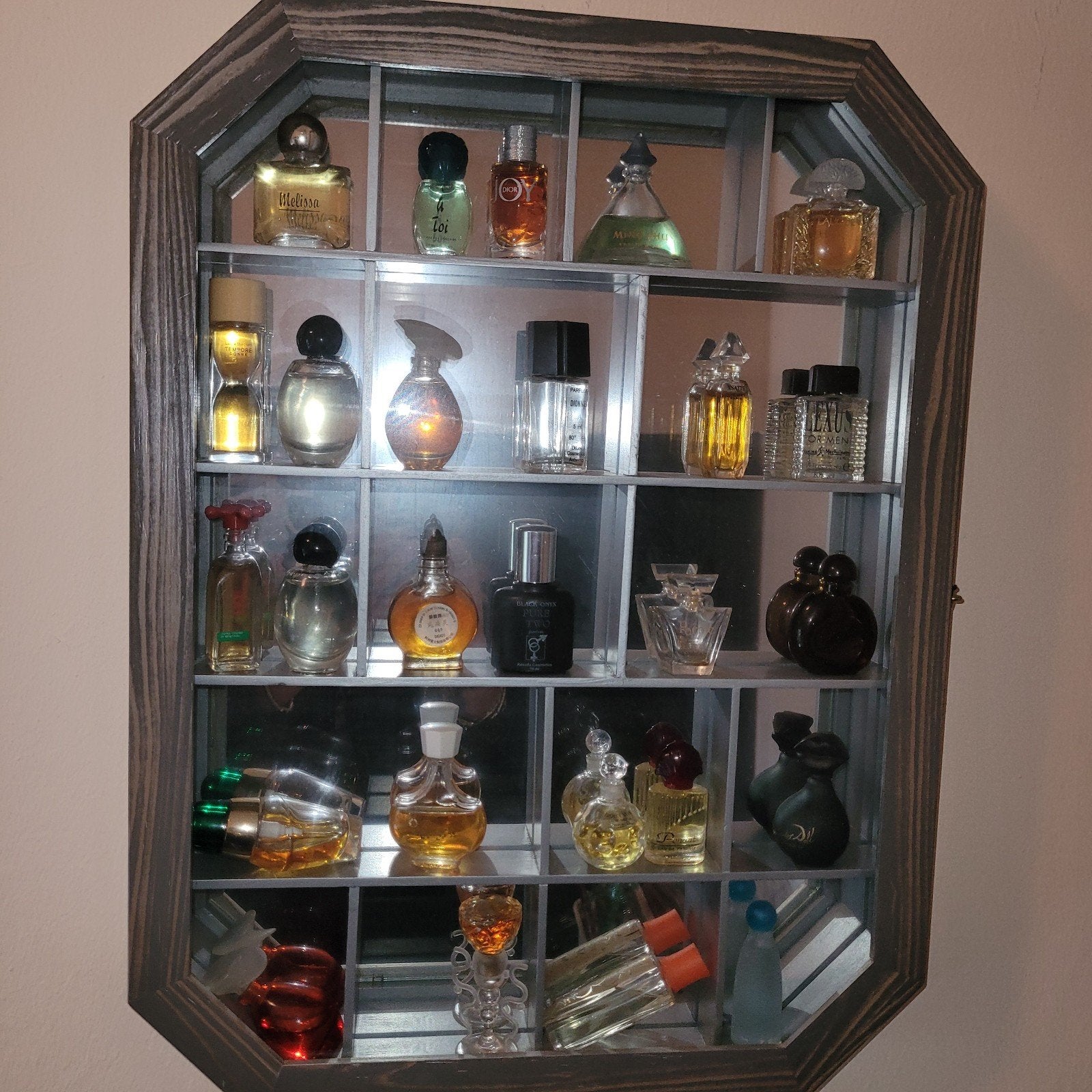 miniatuur parfum  en 3 kastjes., Ophalen of Verzenden, 25 tot 50 cm, Minder dan 100 cm