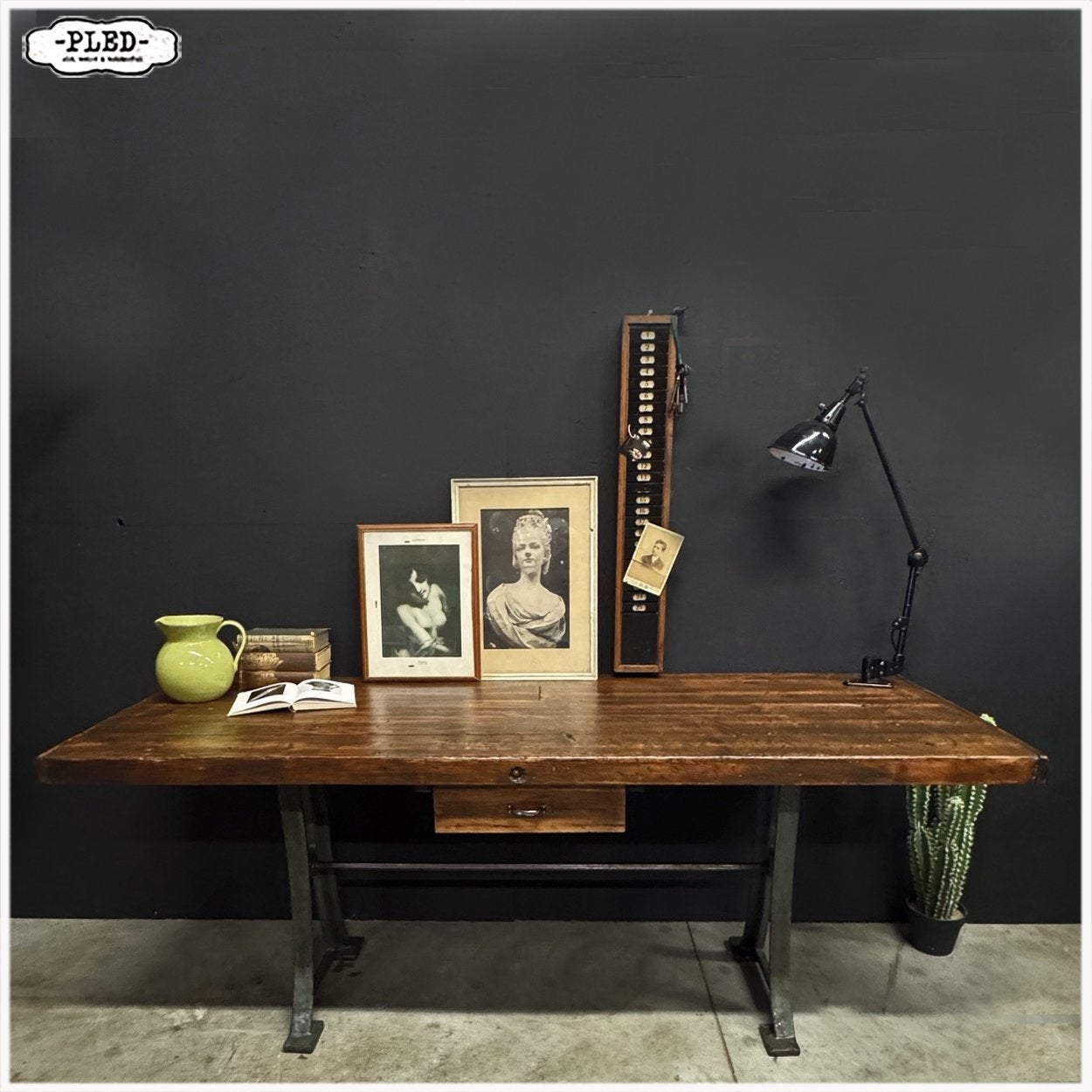 Industriele werkbank Bureau Sidetable Keukeneiland Werkplek, Gebruikt, 200 cm of meer, Nb, Nb