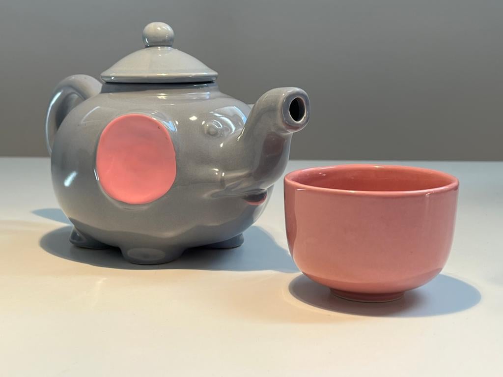 Vintage olifant theepot thee tas roze en grijs porselein tea, Overige typen, Ophalen of Verzenden, Zo goed als nieuw, Overige stijlen