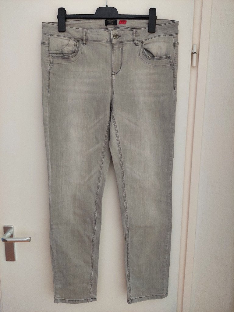 Claudia Sträter grijze spijkerbroek denim maat 46, Ophalen, Maat 46/48 (XL) of groter, Zo goed als nieuw, Claudia Sträter