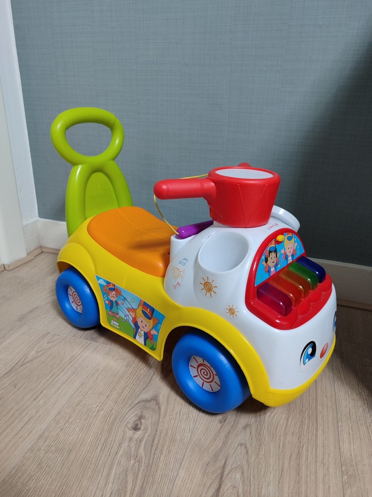 Loopauto met muziek en lichtjes - Fisher-Price, Ophalen, Gebruikt