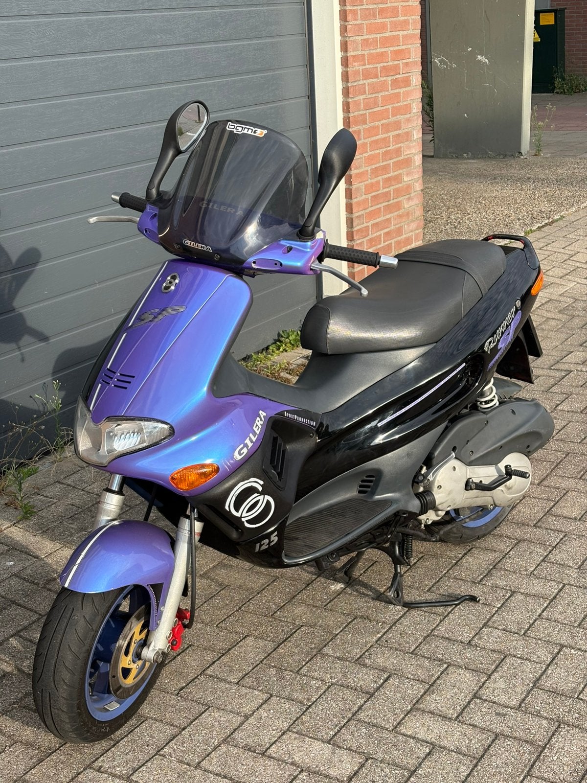 Gilera runner 180cc violet, Fietsen en Brommers, Ophalen of Verzenden, Zo goed als nieuw, Blok, Piaggio