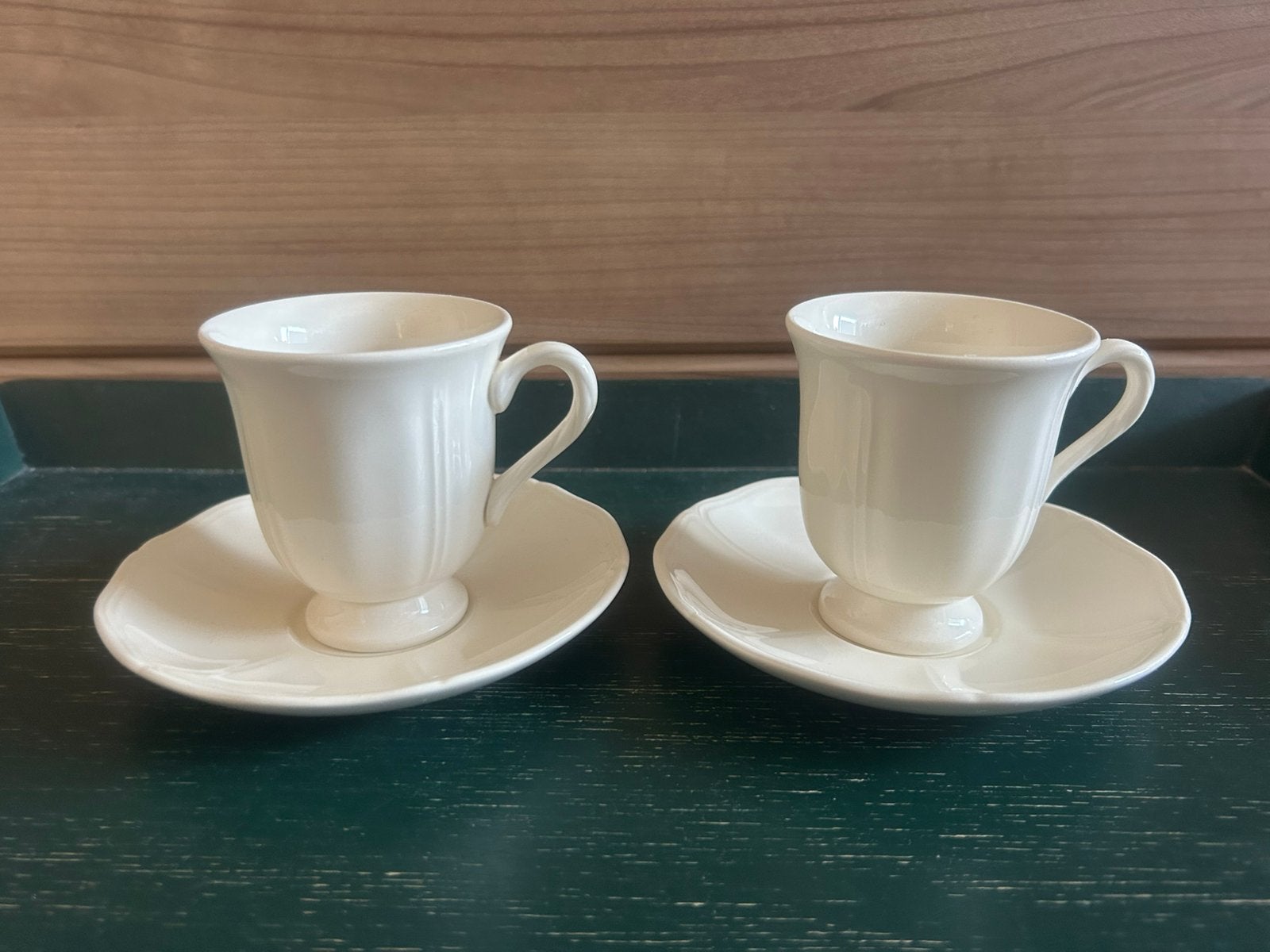 2 Wedgwood Queens Shape koffie kop&schotels p/2:, Ophalen of Verzenden, Zo goed als nieuw, Porselein, Kop en/of schotel