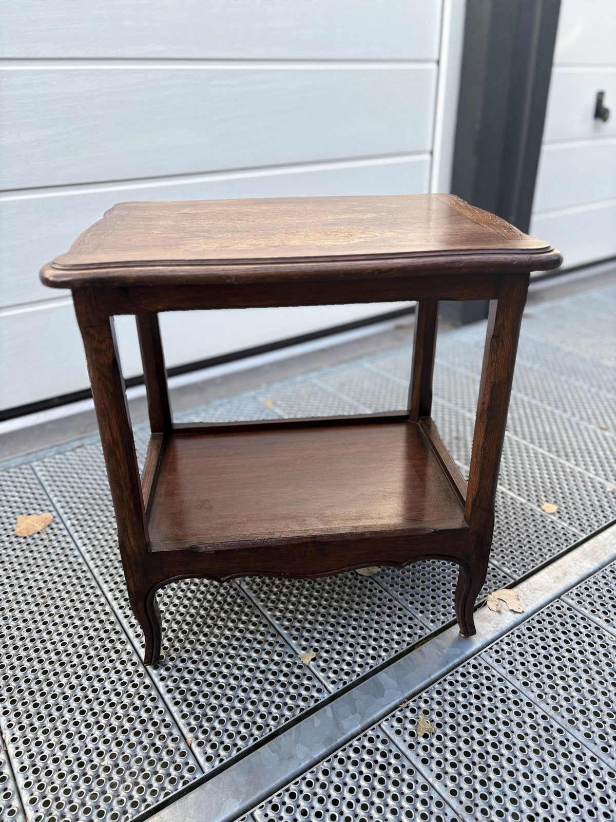 Antieke vintage bijzettafel met twee niveaus uit Frankrijk, Ophalen