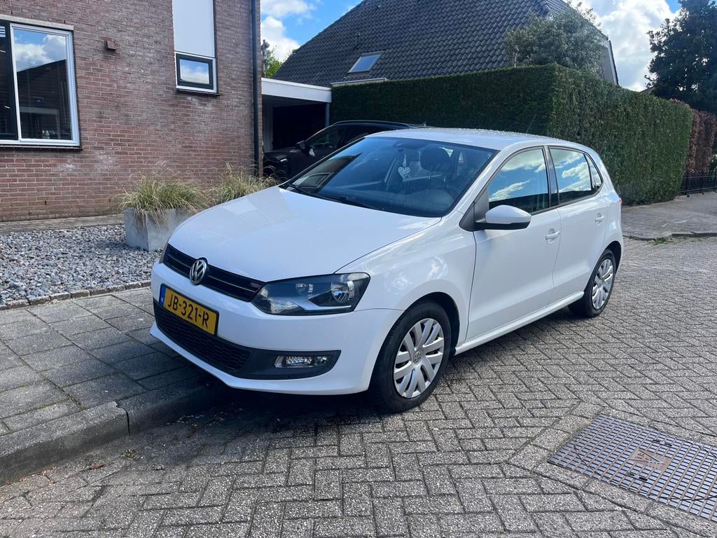 Volkswagen Polo 1.2 51KW 2011 Wit APK TOT JUNI 2027, Voorwielaandrijving, 40 €/maand, Zwart, 1198 cc