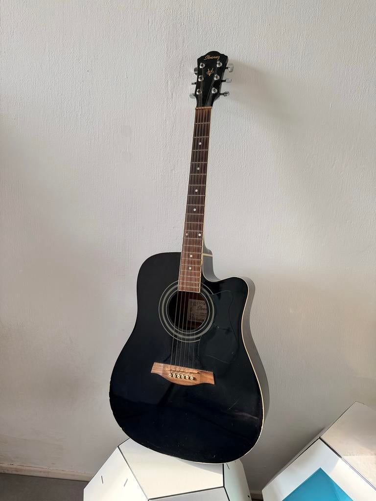 Ibanez V70CE-BK akoestische gitaar met element, Muziek en Instrumenten, Snaarinstrumenten | Gitaren | Akoestisch, Ophalen, Gebruikt