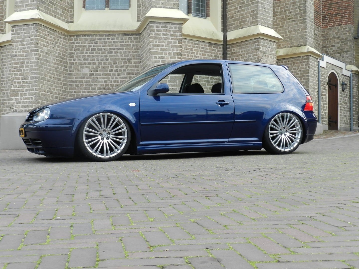 18" Volkswagen Golf 4 R32 velgen met banden 5x100 ET 35, Auto-onderdelen, Ophalen, Volkswagen