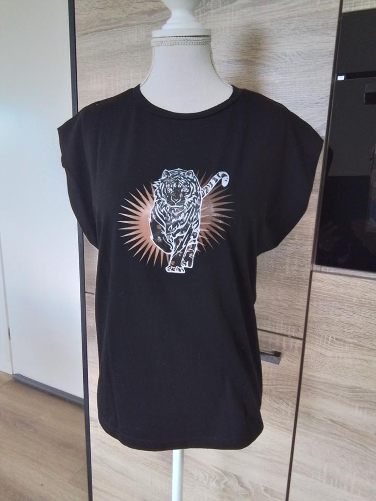 Zwart shirt Lofty Manner mt S, Kleding | Dames, Ophalen of Verzenden, Zo goed als nieuw, Korte mouw, Maat 36 (S)