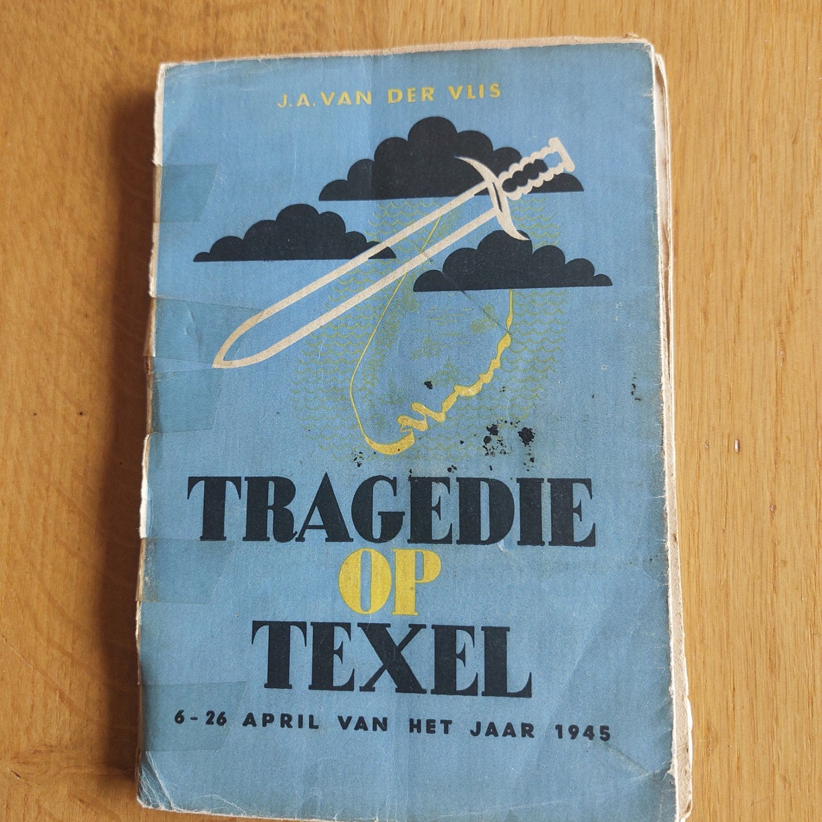 Tragedie op Texel - J.A. van der Vlis (1945), Ophalen of Verzenden, 20e eeuw of later, Gelezen, J.A. van der Vlis