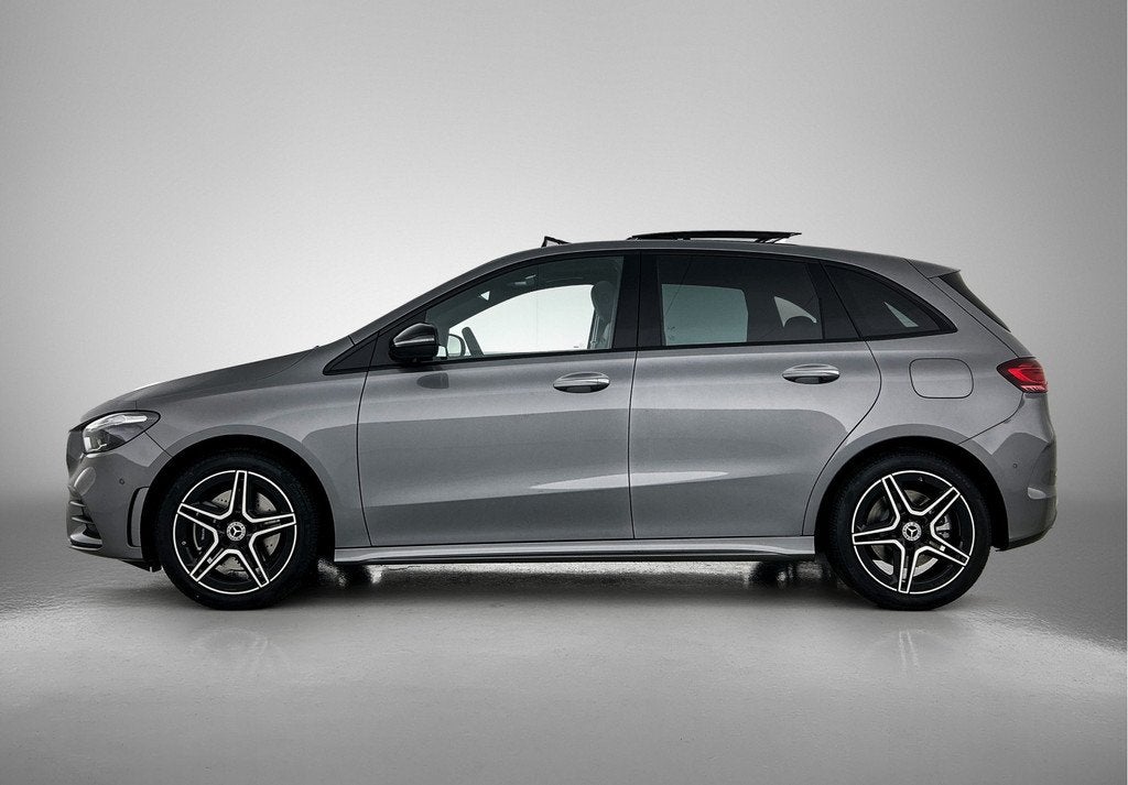 Mercedes-Benz B-Klasse 250 e Business Solution AMG Smartphon, Auto's, Mercedes-Benz, 4 cilinders, Alcantara, Bedrijf, Hybride Elektrisch/Benzine