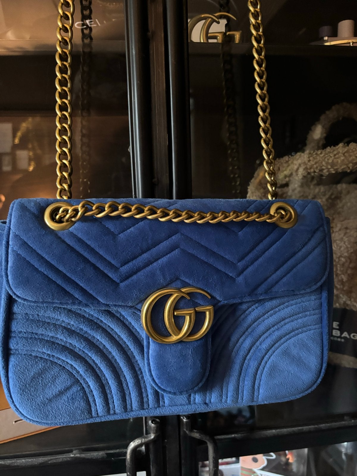 Gucci Marmont fluwelen schoudertas - Blauw, Sieraden, Tassen en Uiterlijk, Tassen | Damestassen, Ophalen of Verzenden, Zo goed als nieuw