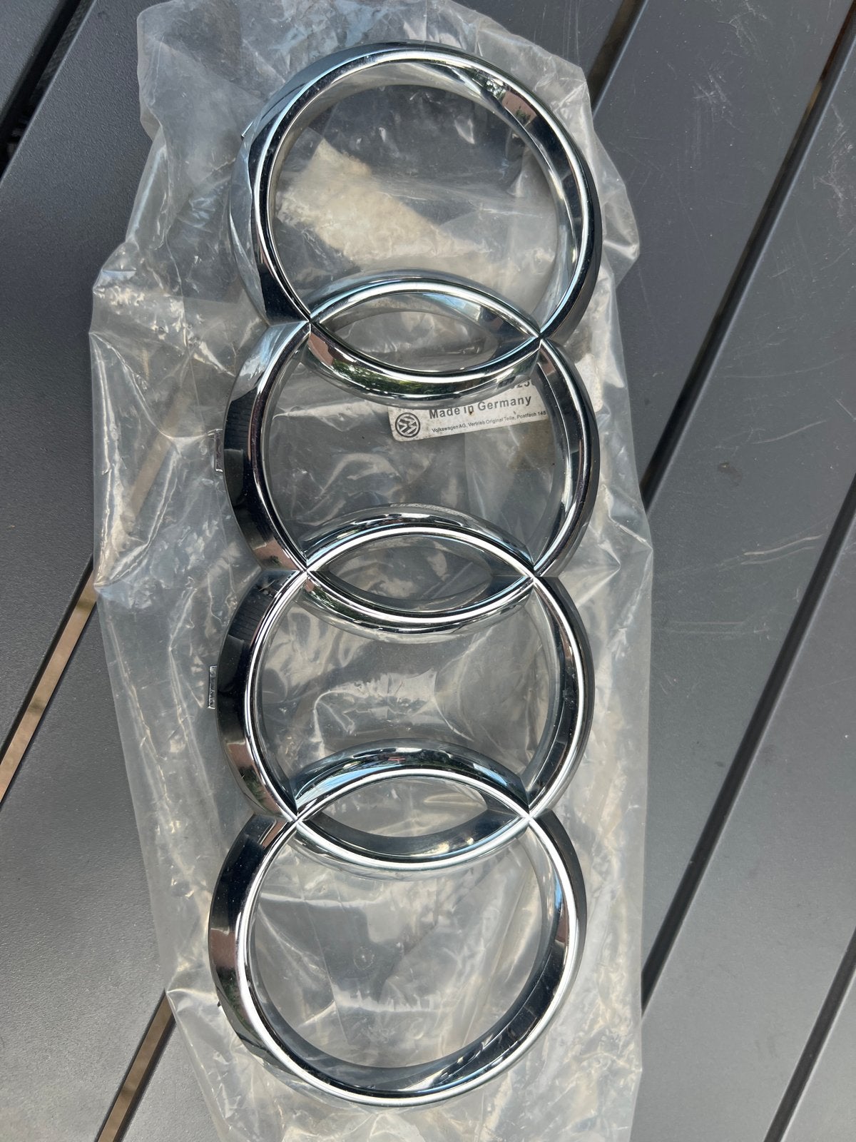 Audi logo embleem - Made in Germany, Ophalen, Nieuw, Audi