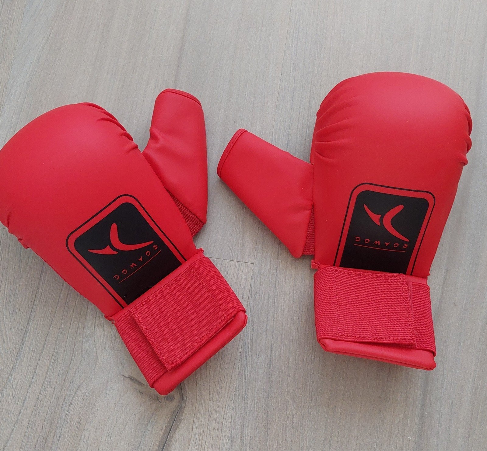 Karatehandschoenen kinderen, Sport en Fitness, Vechtsporten en Zelfverdediging, Overige, Maat XS of kleiner, Vechtsportbescherming