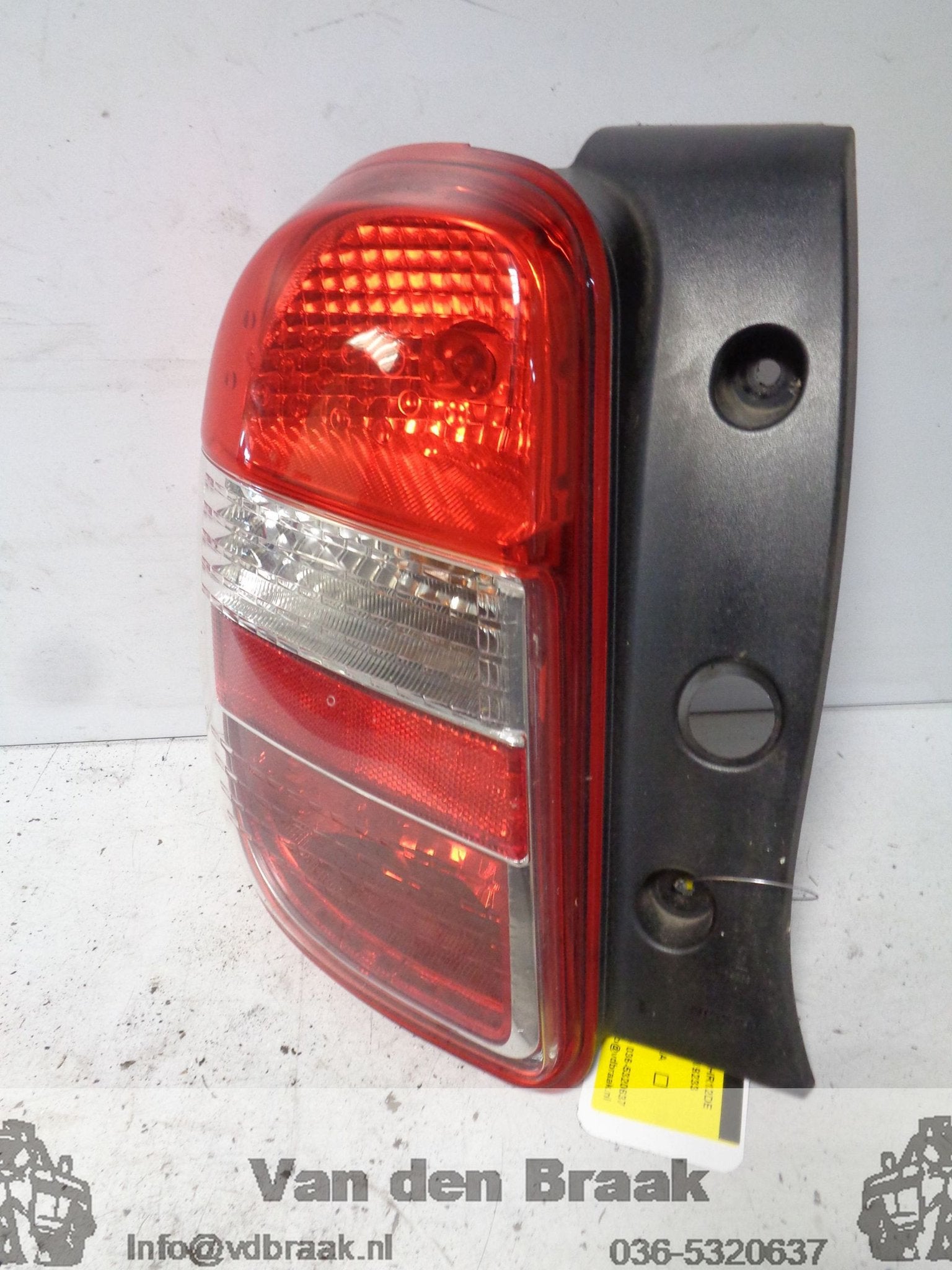 Nissan Micra 2010-2013 Achterlicht links, Gebruikt, -, Herkomst onderdeel bekend, -