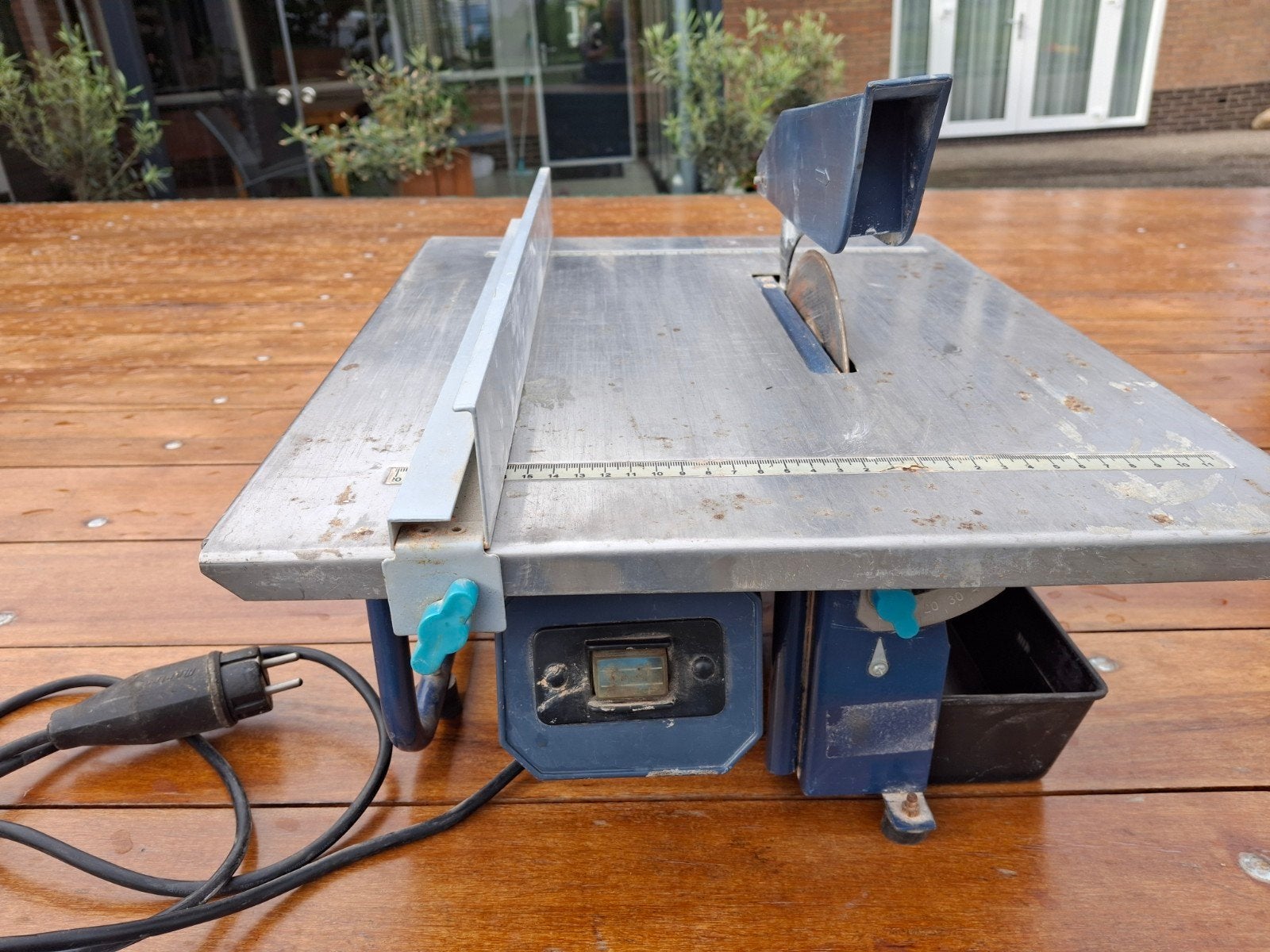 Tegelzaagmachine 230V - Perfect voor tegelwerk, Ophalen, Gebruikt, Overige typen