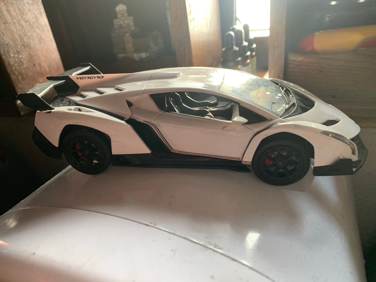 Lamborghini Veneno modelauto - Wit 1/24, Overige merken, 1:50 of kleiner, Auto, Ophalen of Verzenden