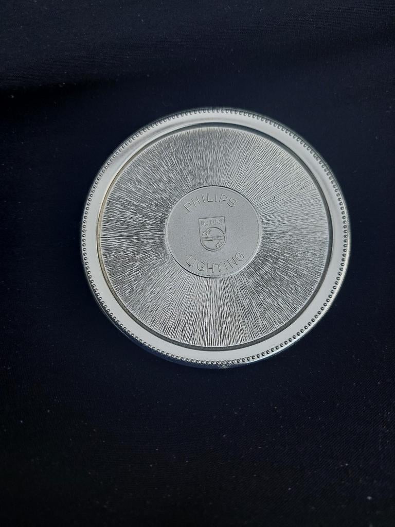 8 Vintage Philips onderzetter - zilverkleurig met rood vilt, Ophalen of Verzenden, Zo goed als nieuw, Glas of Kopje