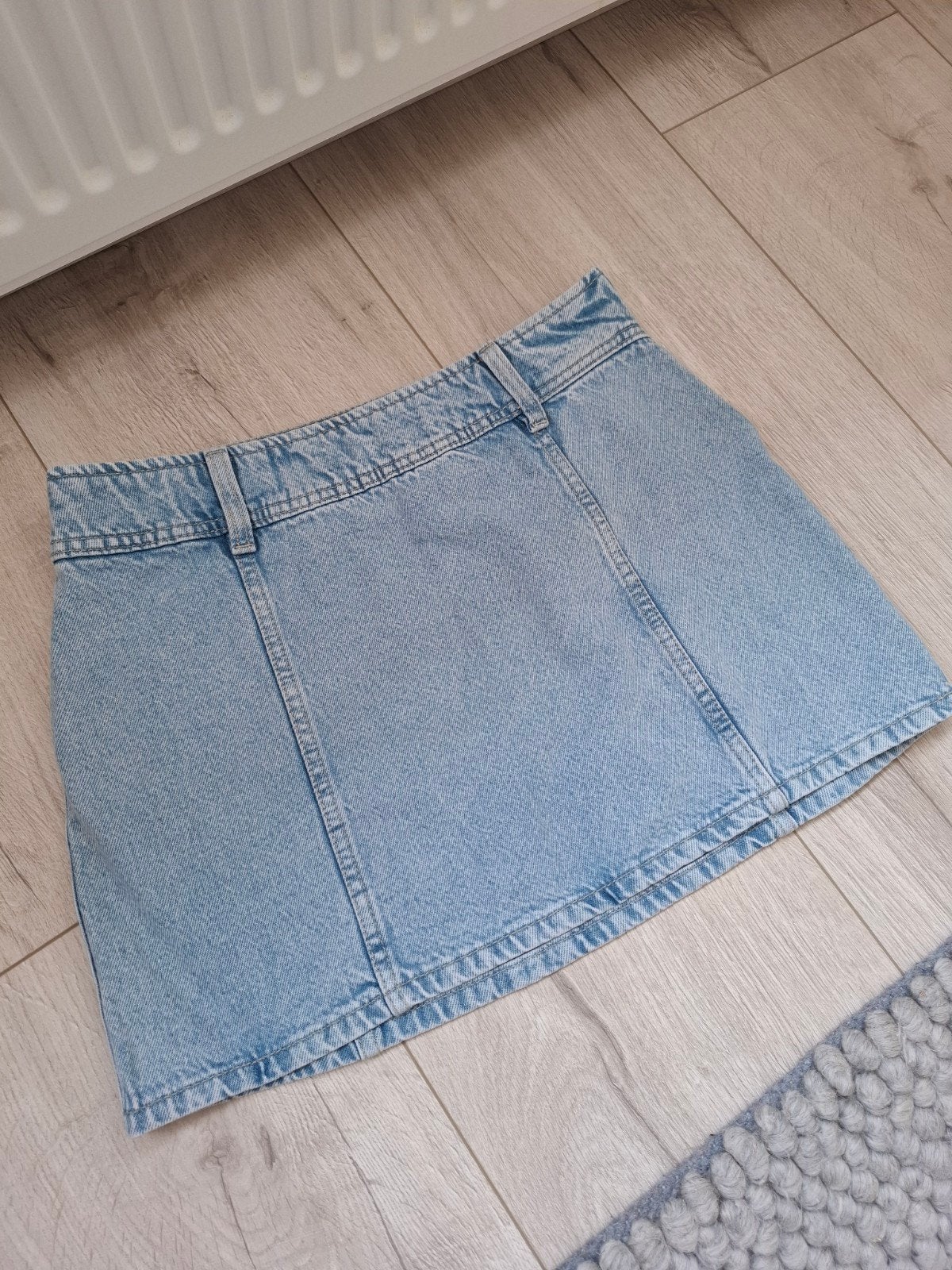 Denim rokje maat S - maat 36
Het rokje is nieuw en ongedrage, Blauw, H&M Divided, Nieuw, Ophalen of Verzenden
