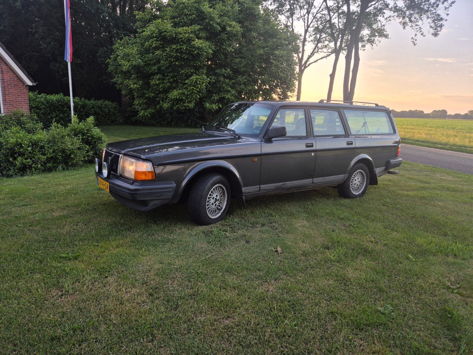 Tekoop nette Volvo 240/245 polar 1991, Bedrijf, Te koop