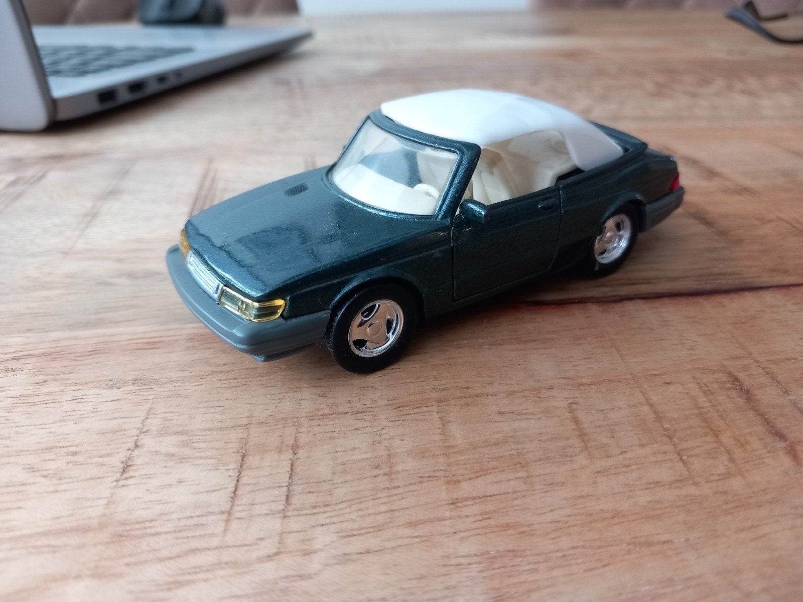Saab 900 cabrio. Dak + deuren kunnen open., Ophalen of Verzenden, Nieuw, Auto, Overige merken
