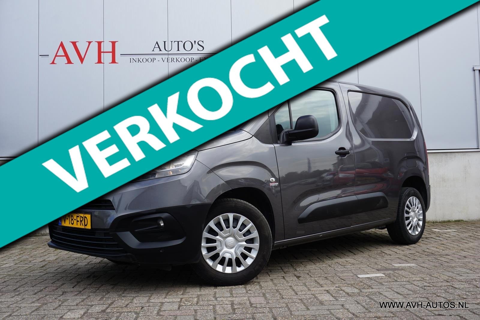 Toyota PROACE CITY 1.2 Turbo Cool, Voorwielaandrijving, Stof, Euro 6, 1199 cc