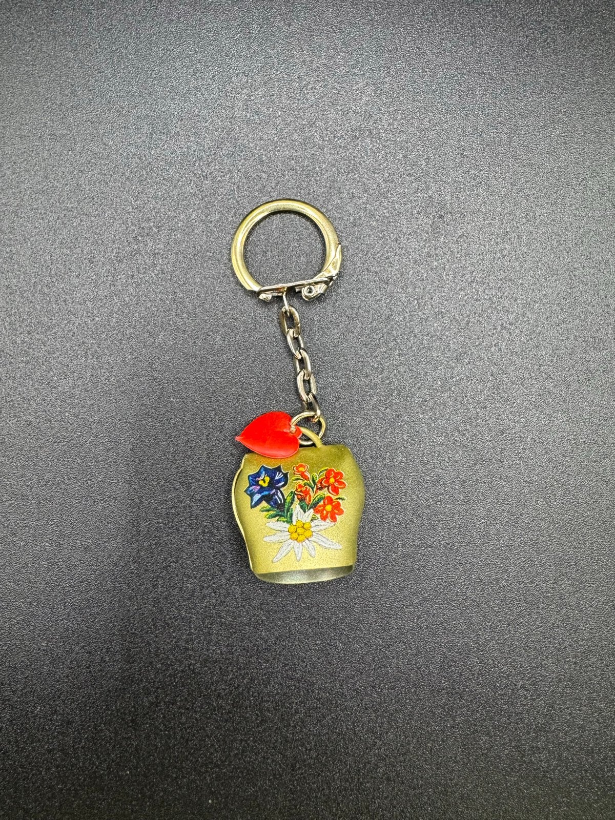 Vintage Sleutelhanger met Alpenbloemen en hartje, Verzenden, Gebruikt, Overige typen