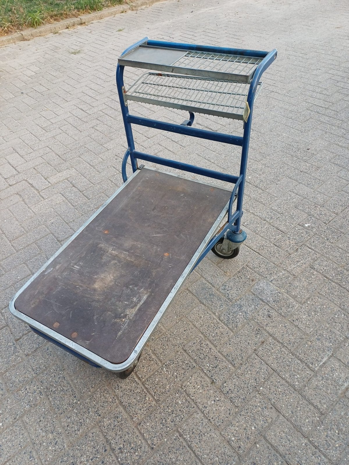 Transport kar, 100 liter of meer, Ophalen, Zo goed als nieuw, Transportkar