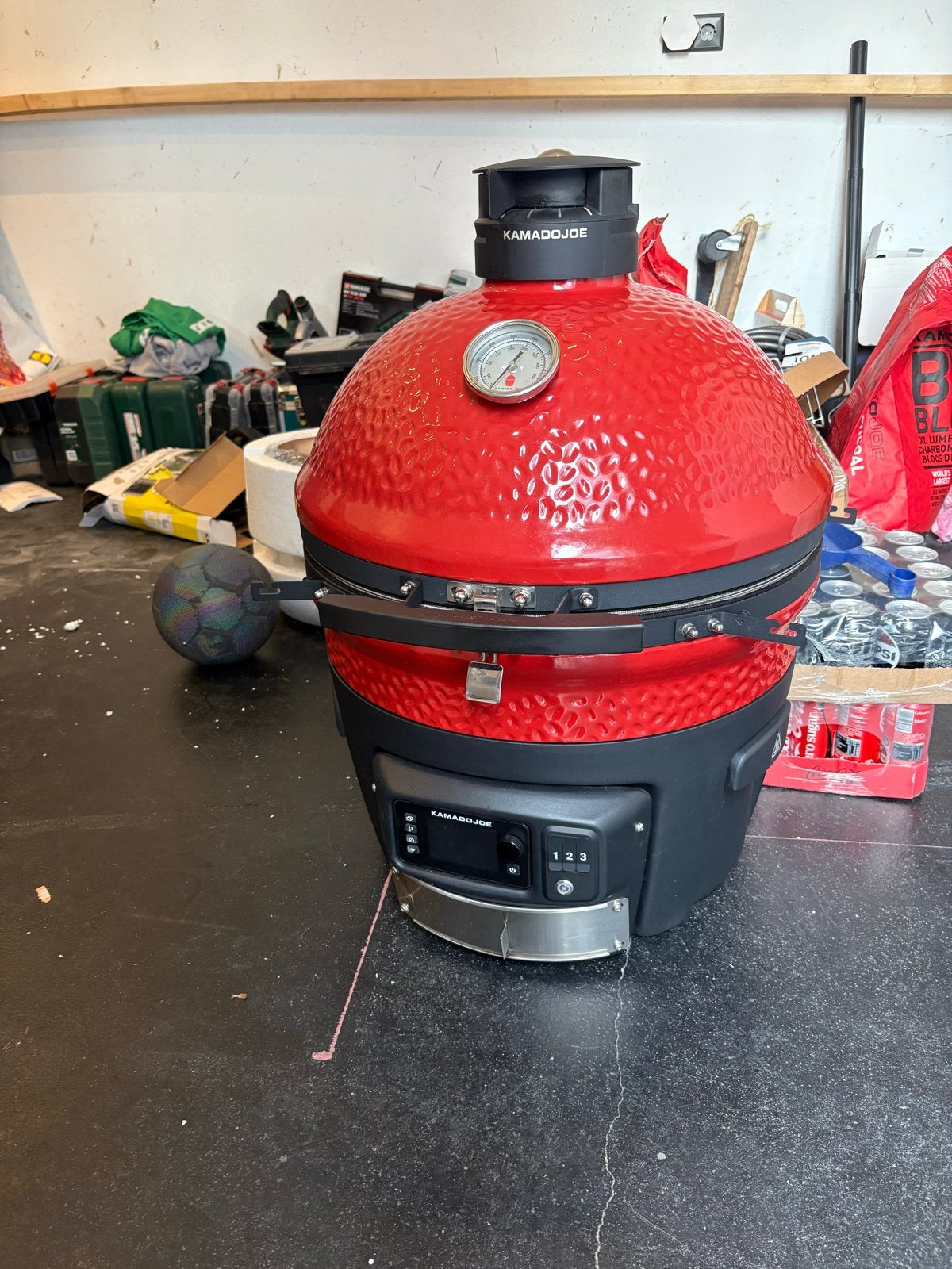 Kamado Joe Konnected - Slechts 5x gebruikt, accessoires nie, Ophalen, Zo goed als nieuw