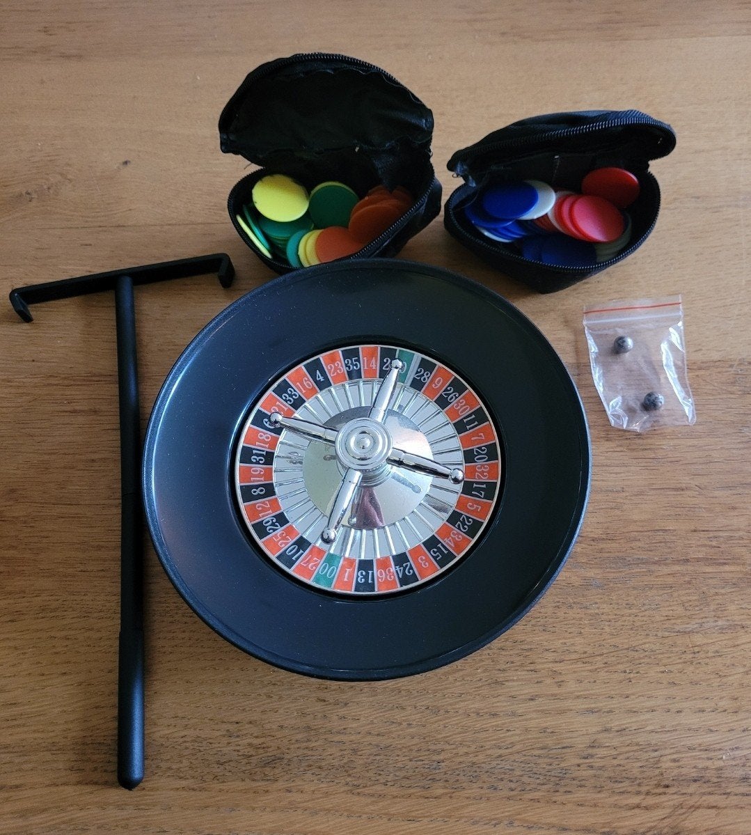Mini Casino Roulette Set! Gloednieuw, draait goed!, Vijf spelers of meer, Ophalen of Verzenden, Nieuw, Reisspel