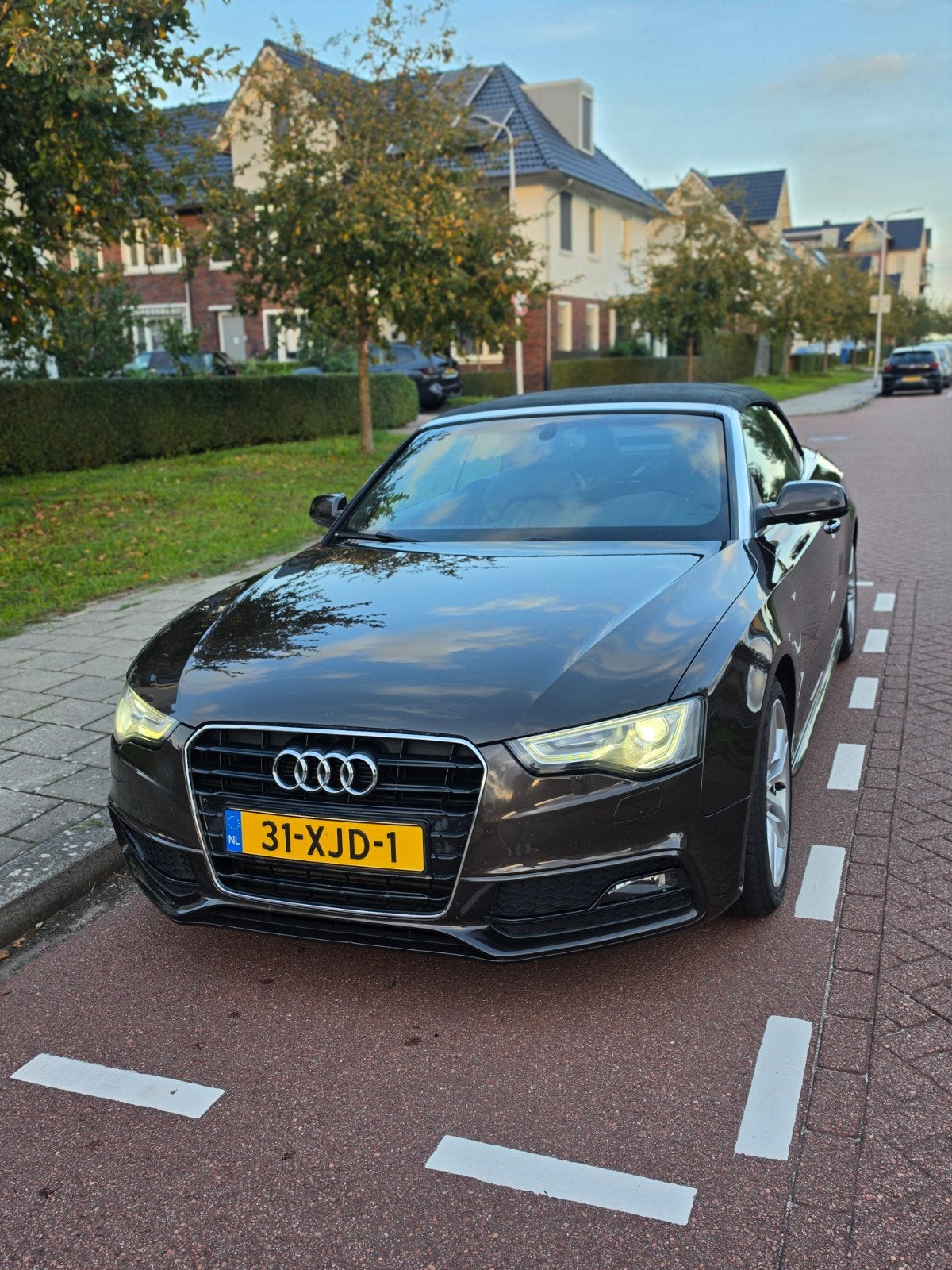 Audi A5 1.8 Tfsi 125KW Cabriolet CVT 2012 Bruin, Auto's, Zwart, 4 cilinders, 4 stoelen, Particulier