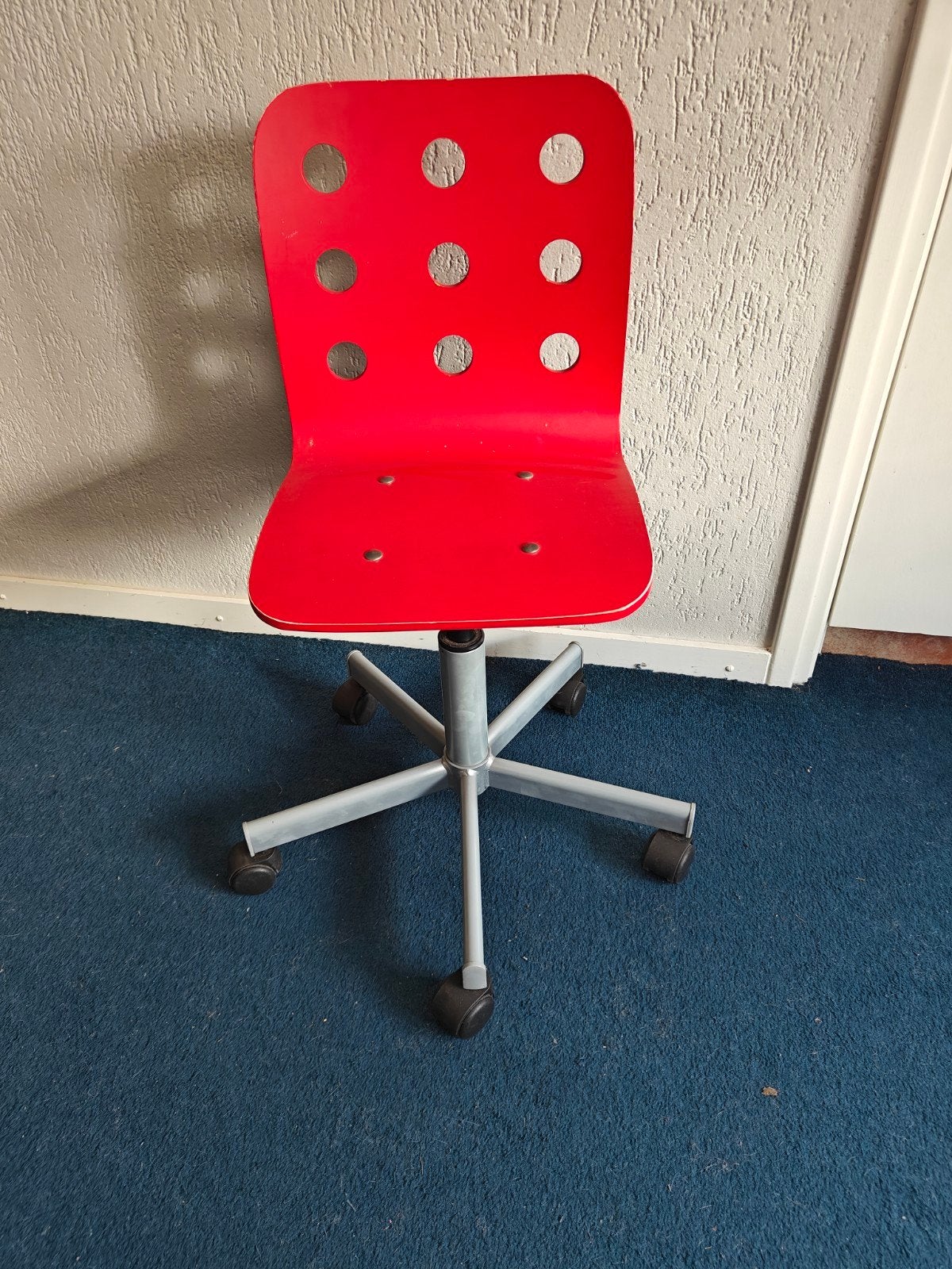 Ikea kinder bureaustoel, Ophalen, Gebruikt, Rood, Bureaustoel