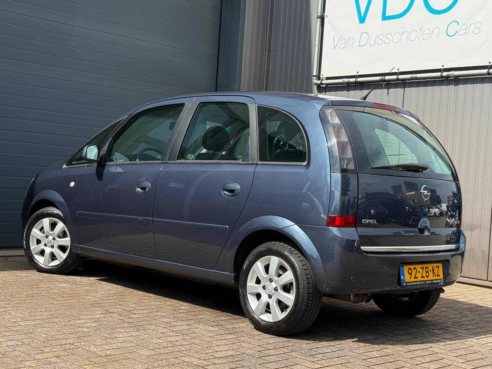Opel Meriva 1.8-16V Cosmo | Automaat | APK 03-08-2027, Zwart, 4 cilinders, 1796 cc, Origineel Nederlands