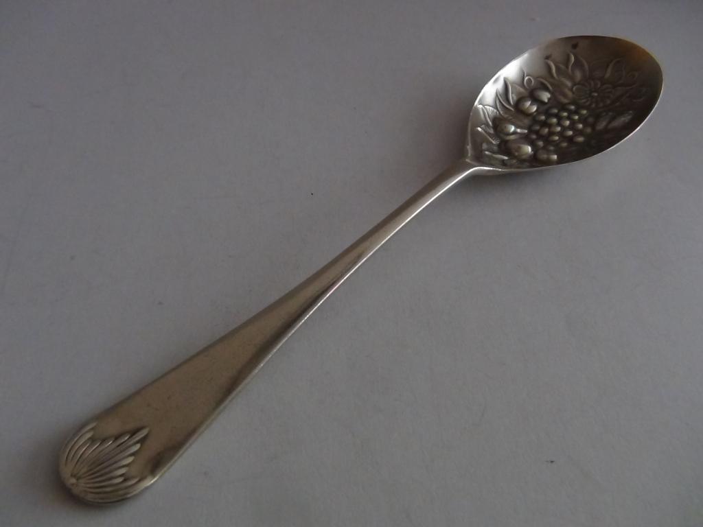 Antiek l71 zwaar verzilverde plated FRUITLEPEL ENGELS kEUR, Verzenden, Zilver