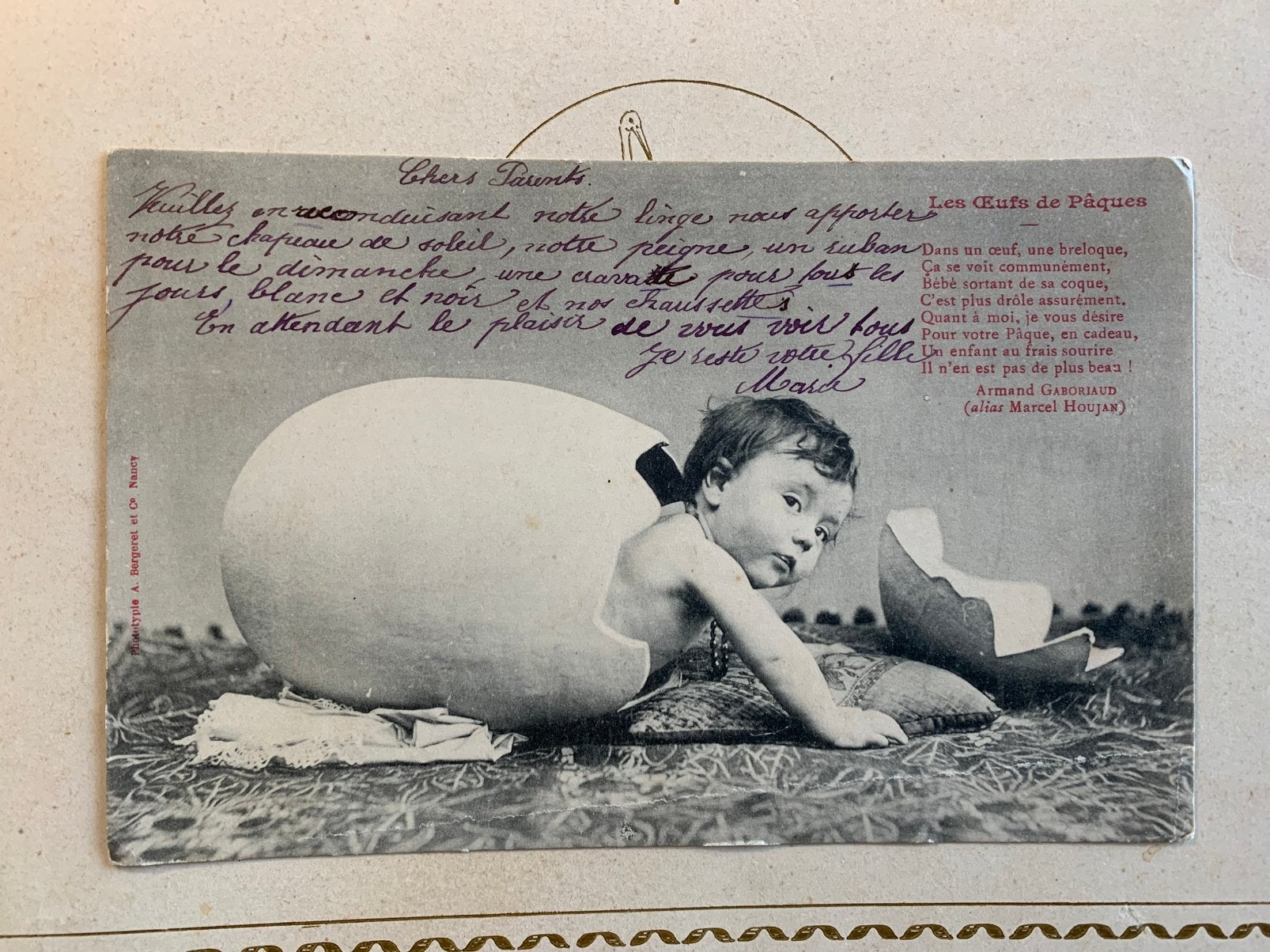 Les Oeufs de Pâques - baby in ei (FR), Ophalen of Verzenden, Voor 1920, Gelopen, Feest(dag)