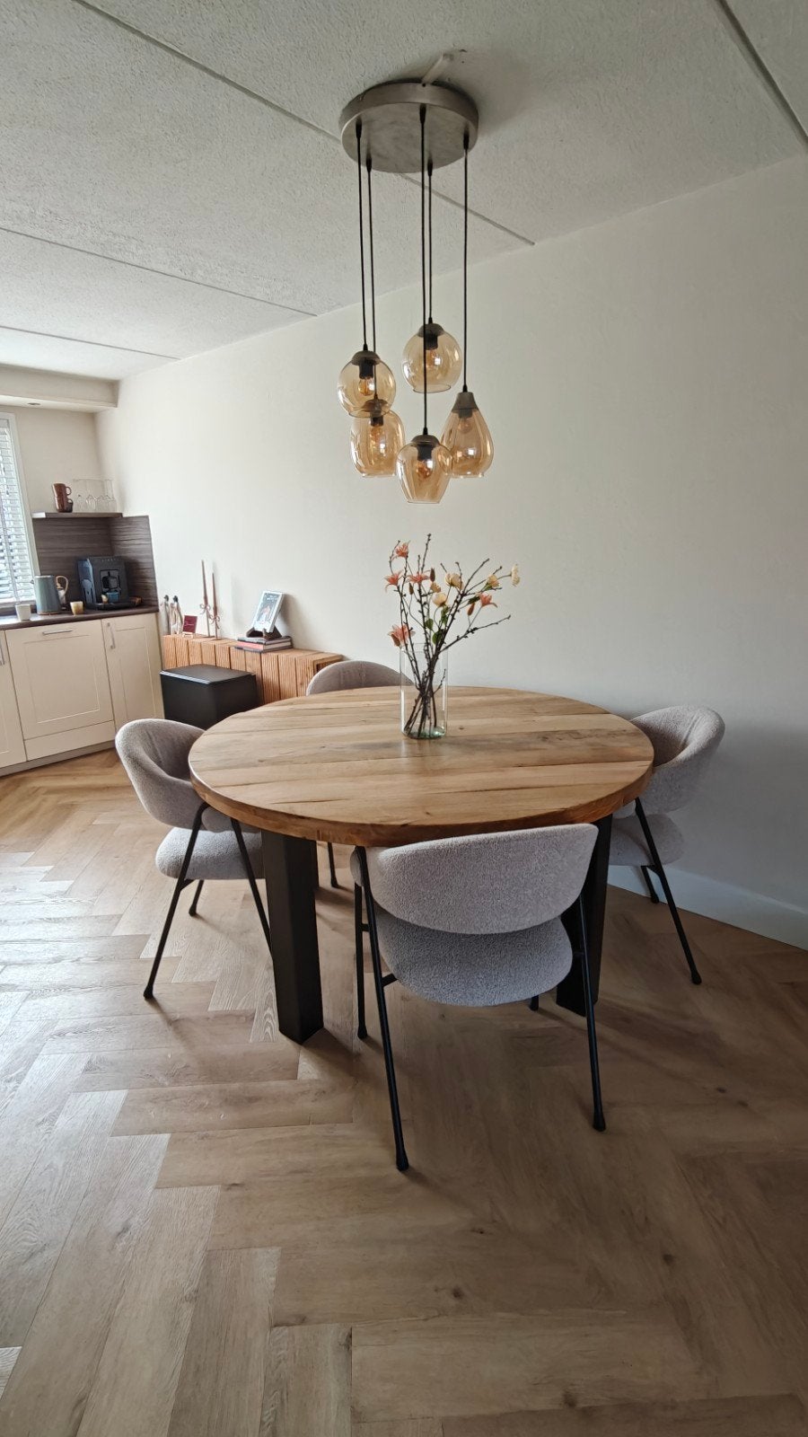 Mango houten tafel 150 cm - recent geschuurd en gelakt, Huis en Inrichting, Tafels | Eettafels, 150 tot 200 cm, Rond, Ophalen of Verzenden