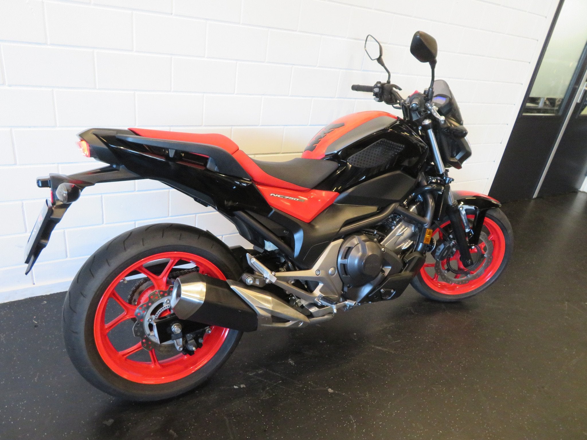 Honda NC 750 S DCT ABS SUPERGAAF!, Motoren, Motoren | Honda, 745 cc, Bedrijf, Naked bike