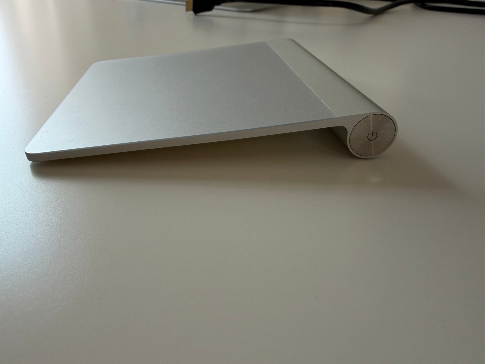 Apple Magic Trackpad - Draadloos Trackpad, Computers en Software, Muizen, Ophalen, Zo goed als nieuw, Draadloos, Trackpad
