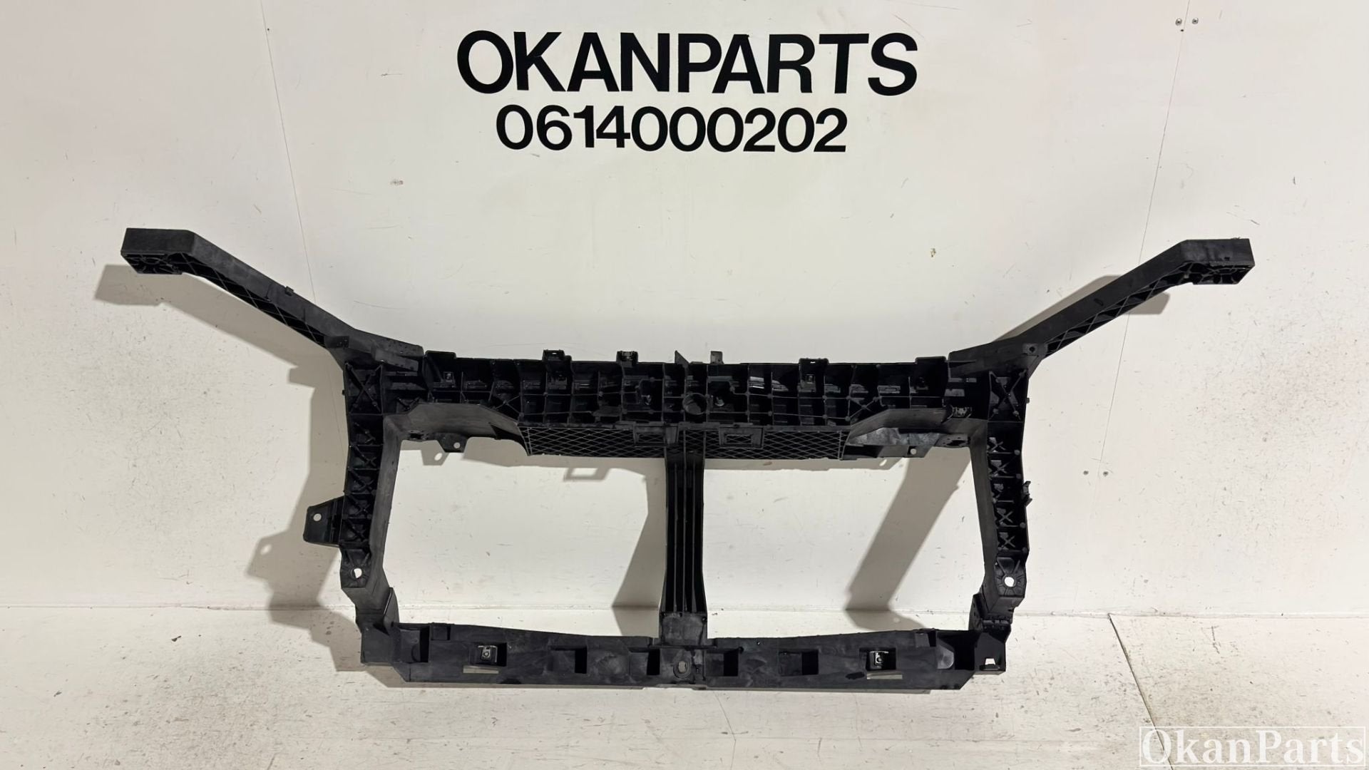 Renault Trafic III voorfront 625001299R, Info@fabrikant.eu, Ophalen of Verzenden, Fabrikant BV, Gebruikt