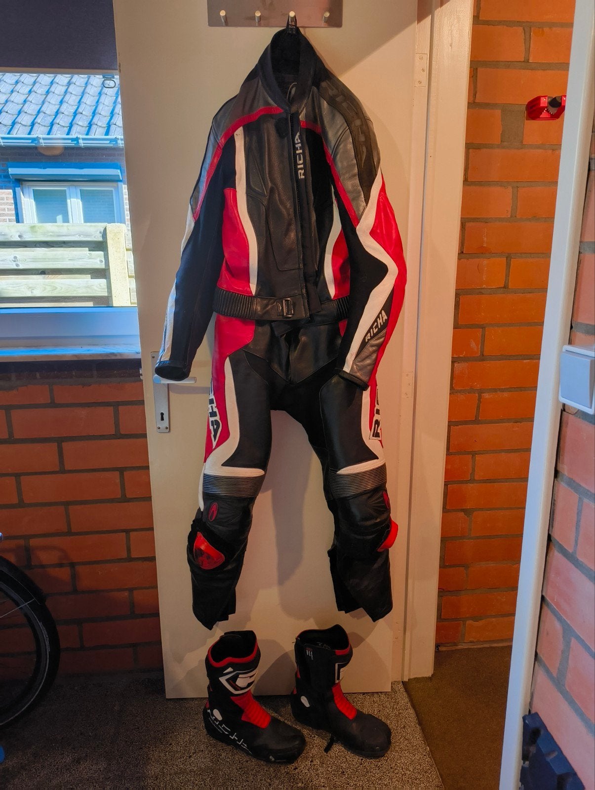 Leren motorpak en laarzen RICHA, Ophalen, Tweedehands