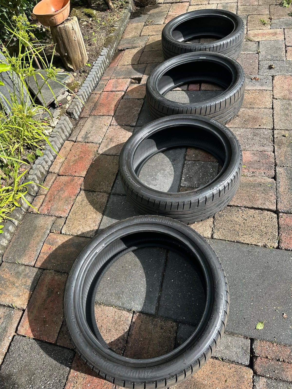 4x Bridgestone Turanza T005 225/40R19 93W Zomerbanden, Auto-onderdelen, Banden en Velgen, 19 inch, Gebruikt, Ophalen of Verzenden