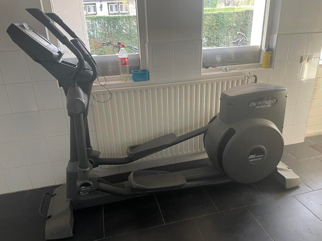Cross walker grote zware uitvoereing, Sport en Fitness, Ophalen of Verzenden, Zo goed als nieuw, Crosstrainer