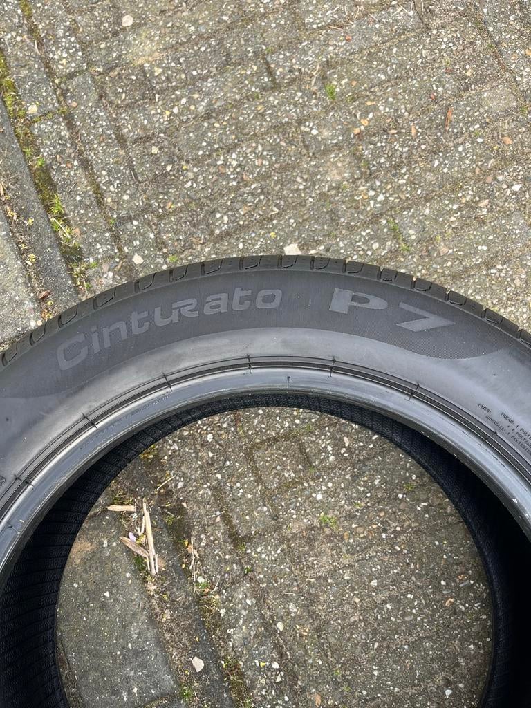 Vier zomerbanden Pirelli Cinturato P7 215/55R17, Ophalen, 17 inch, Band(en), Personenwagen