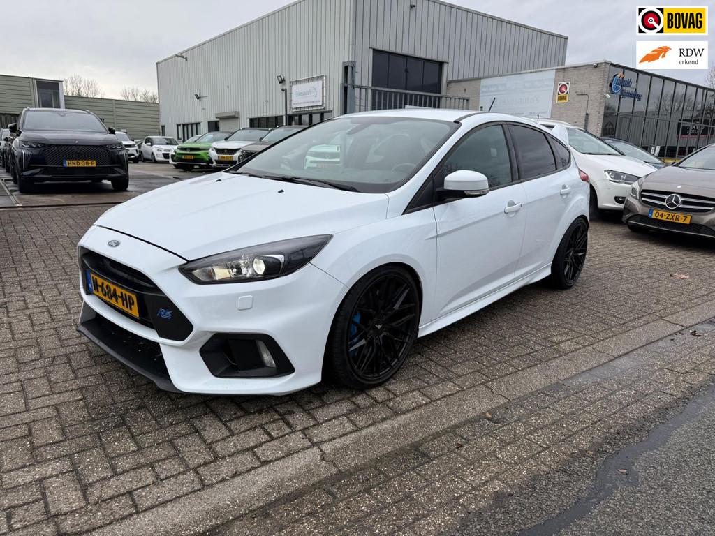 Ford Focus 2.3 RS MK3 350PK, Schaalstoelen, Navi, APK 10-26, Auto's, Ford, Bedrijf, Te koop, Focus, 4x4, ABS, Achteruitrijcamera