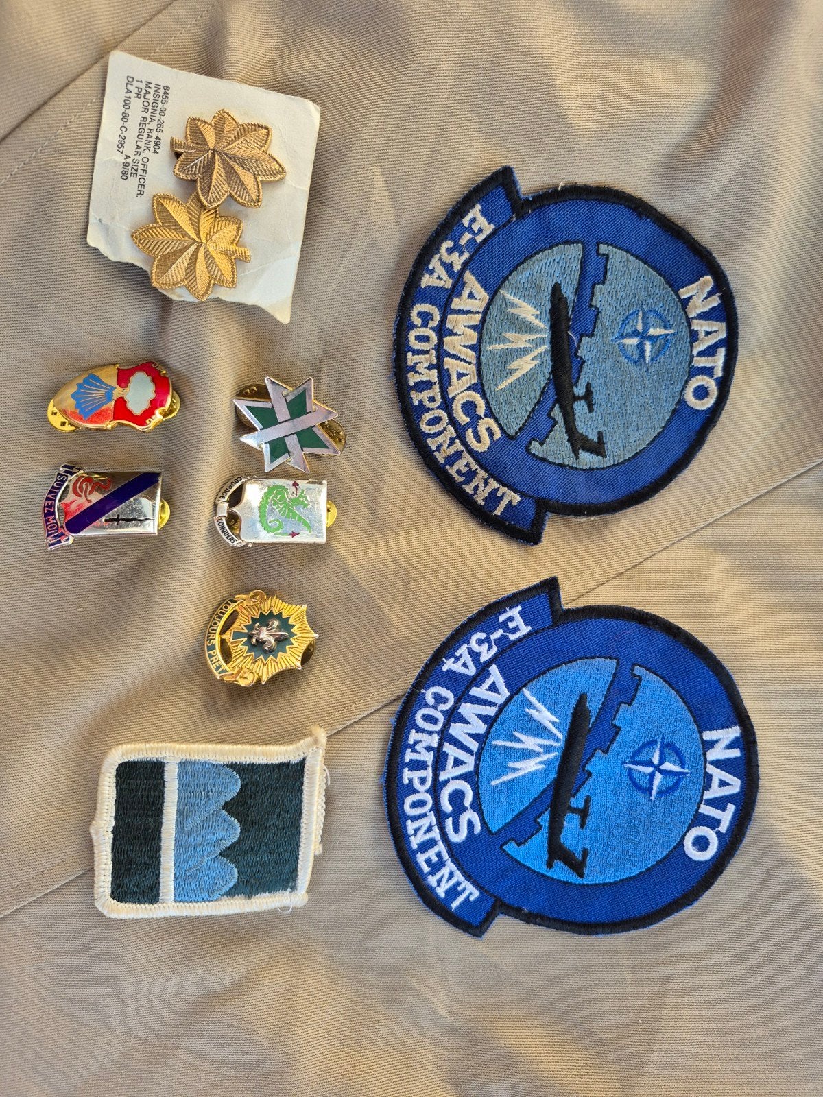 diverse US/Nato emblemen, Verzamelen, Verzenden, Landmacht, Amerika, Embleem of Badge