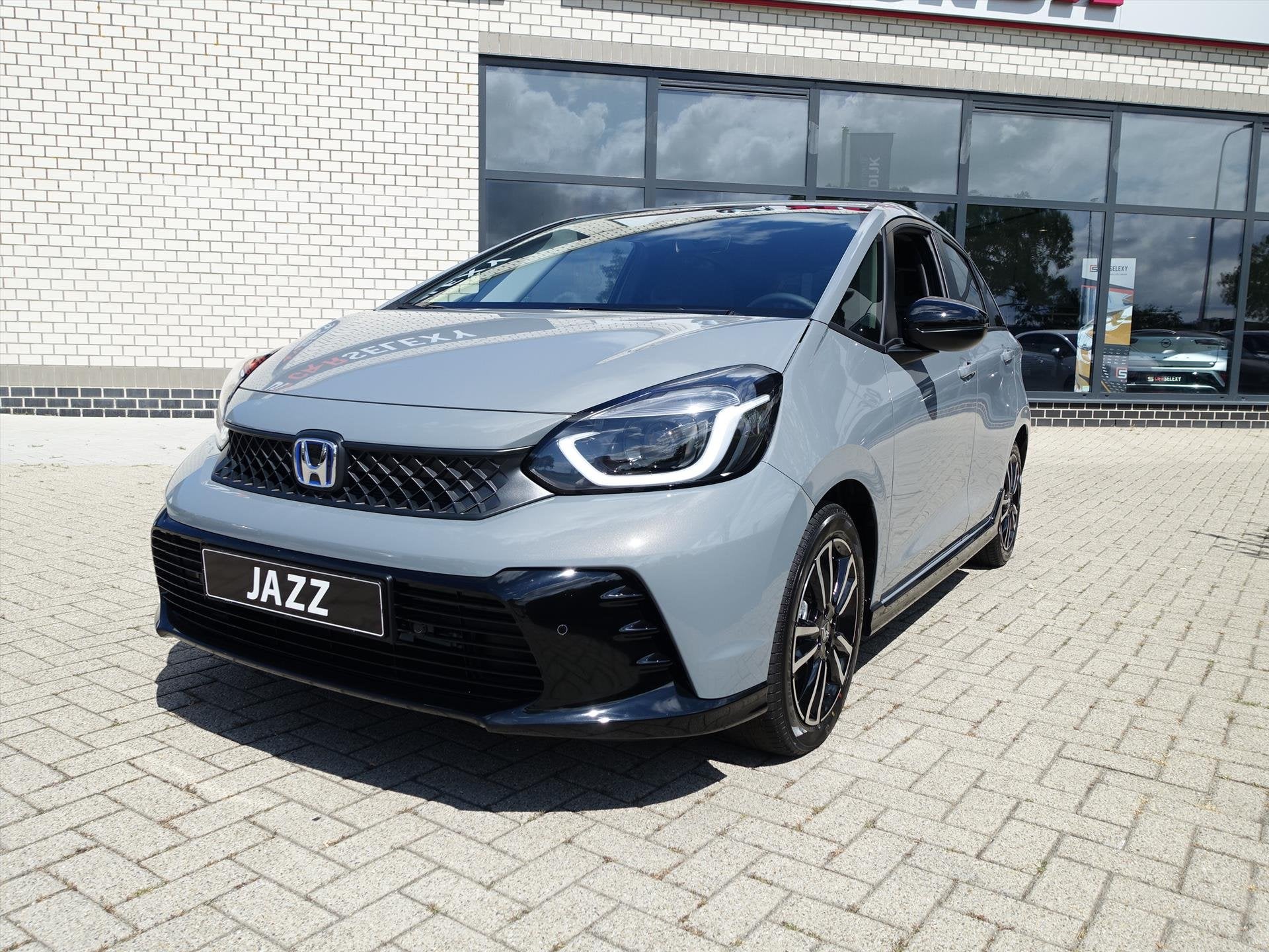 HONDA Jazz 1.5 i-MMD 122pk Hybrid CVT Advance Sport Demonstr, Auto's, Honda, Dealer onderhouden, Stof, 4 cilinders, Origineel Nederlands