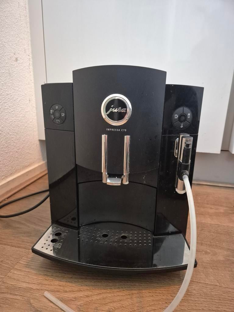 Jura Impressa C70 koffiemachine - Netjes en volledig werkend, Ophalen of Verzenden, Gebruikt, Koffiemachine, Koffiebonen