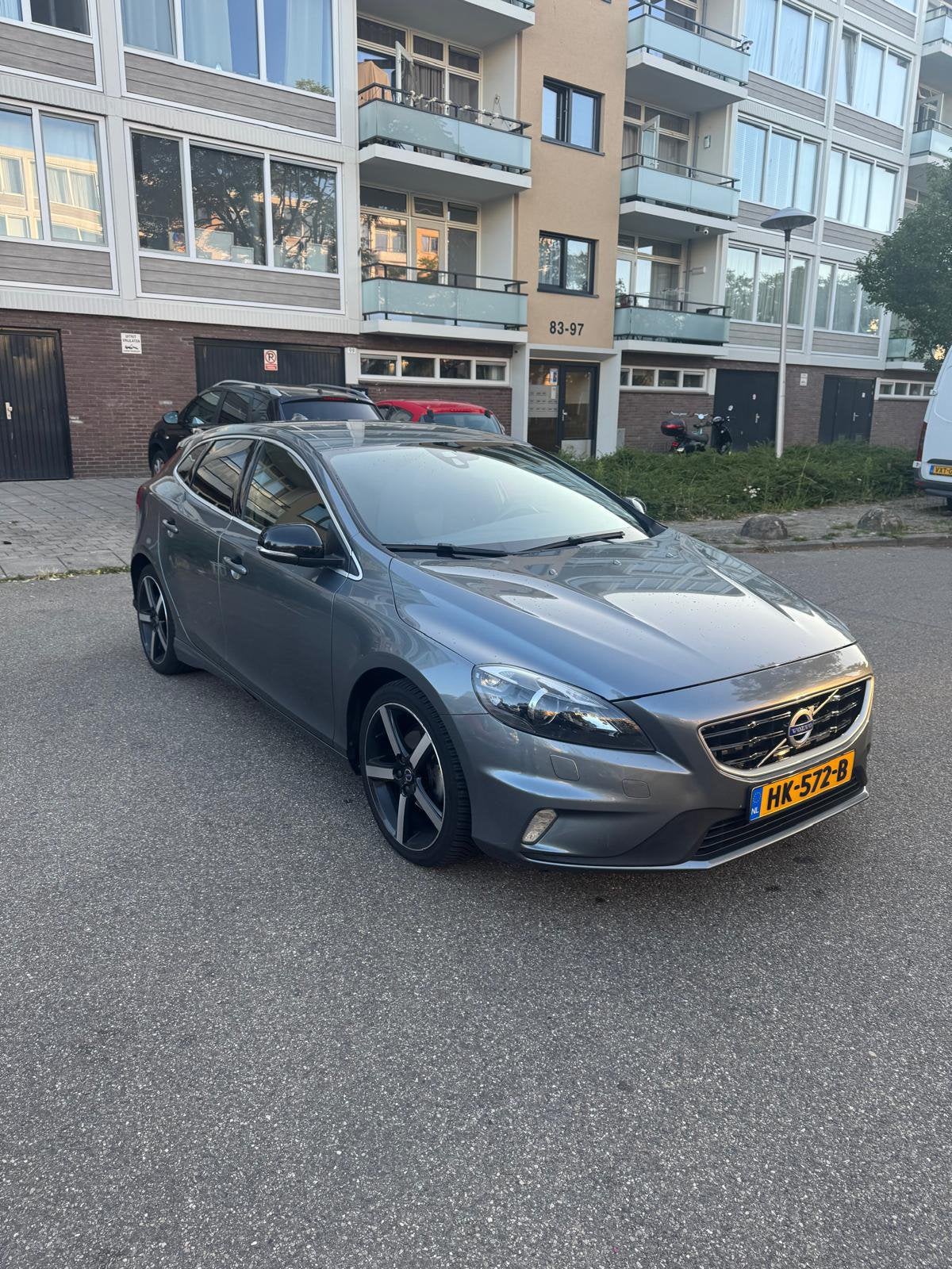 Volvo V40 2.0 D2 120PK 2015 Grijs ( Eventueel export), Auto's, Volvo, Particulier, V40, ABS, Airbags, Airconditioning, Alarm, Bluetooth