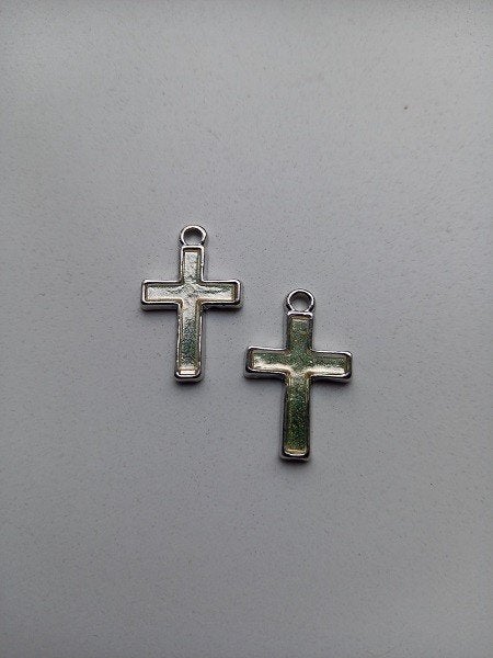 2x Bedeltjes kruis glitters, Ophalen of Verzenden, Nieuw, Bedel